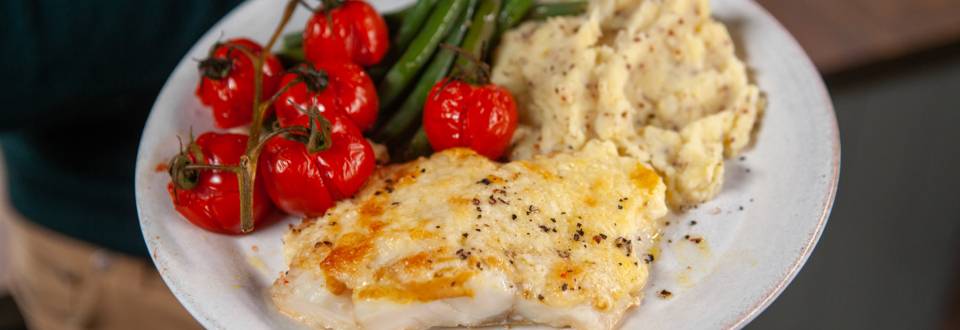 Cheesy Cod with Cherry Tomatoes & Mustard Mash - Operation Transformation