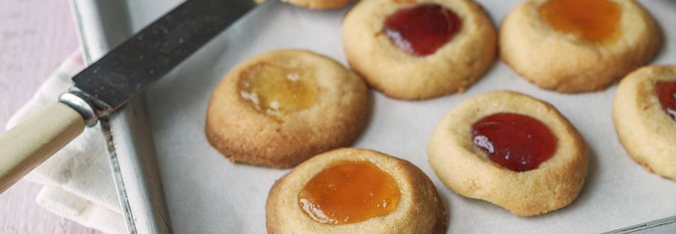 Thumbprint cookies with marmalade and jam